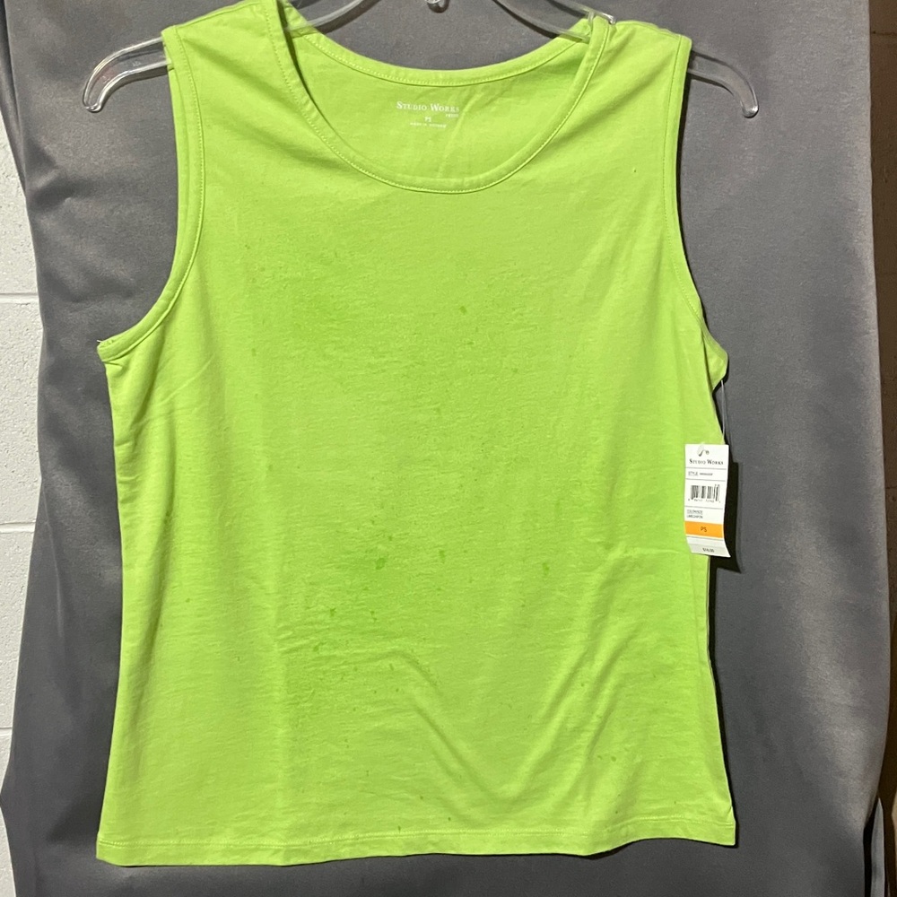 Studio Works Vibrant Green Muscle Tee